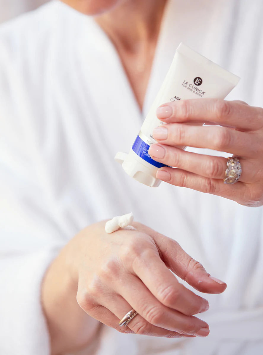 AGE REVERSAL  Caviar & Pearl Repair Facial Moisture Cream